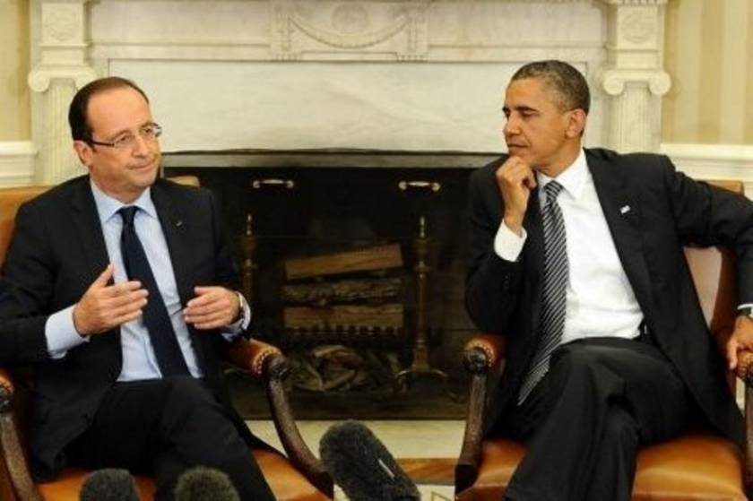 Έμπολα: Ομπάμα και Ολάντ συμφώνησαν για αυξημένη κινητοποίηση