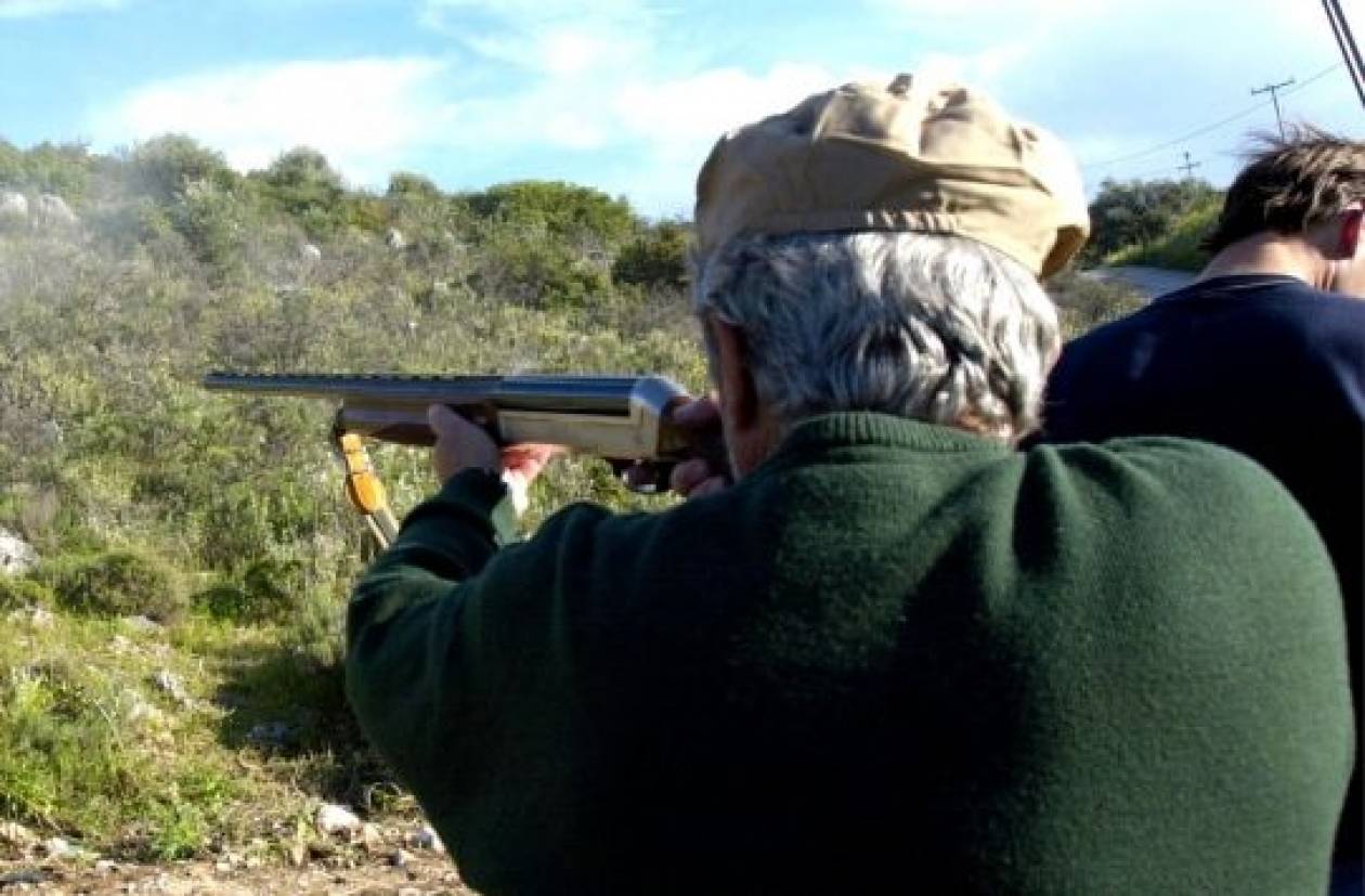 Κρήτη: Κυνηγοί πυροβόλησαν δασικούς υπαλλήλους