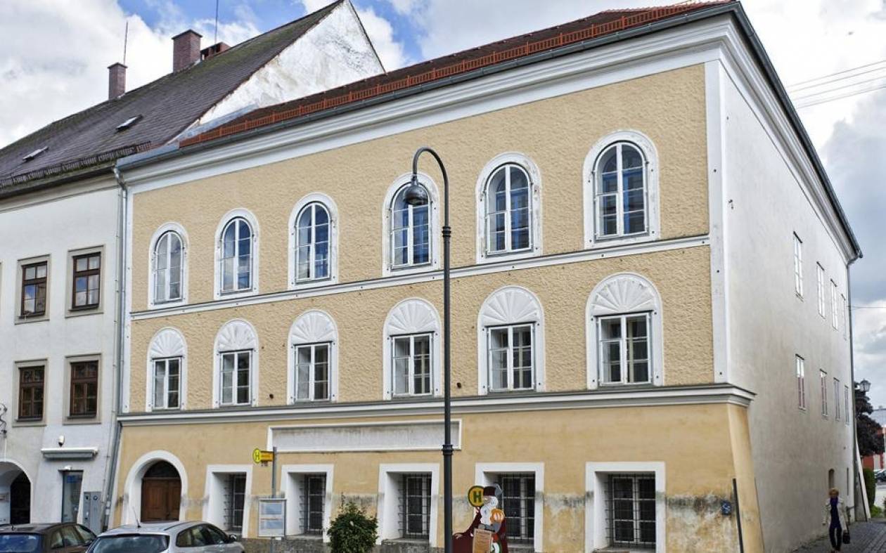 Αυστρία: Στο «σφυρί» το σπίτι του Χίτλερ