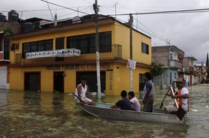 Μεξικό: Πλημμύρες και κατολισθήσεις από την τροπική καταιγίδα Τρούντι
