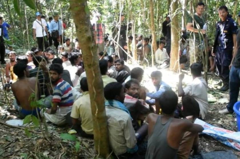Διάσωση δεκάδων σκλάβων σε ζούγκλα της Ταϊλάνδης (vid)
