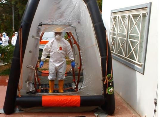 Αμαλία Φλέμιγκ: Τα μέτρα προστασίας στην άσκηση ετοιμότητας για τον Έμπολα (pics)