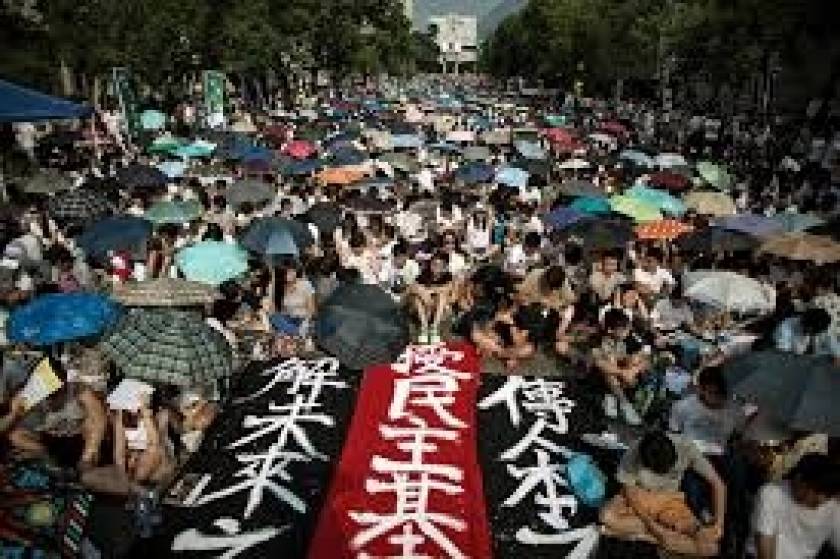 Χονγκ Κονγκ: Δεν υποχωρούν οι φοιτητές