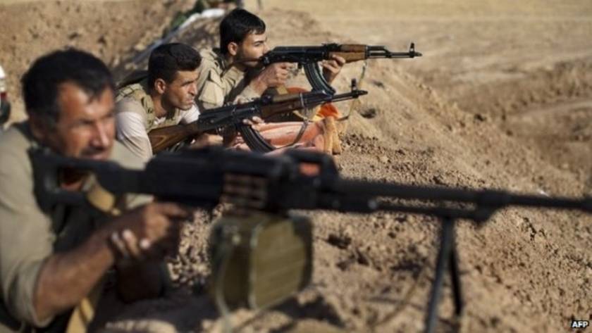 Ιρακινοί πεσμεργκά στο Κομπάνι κατά του ΙΚ