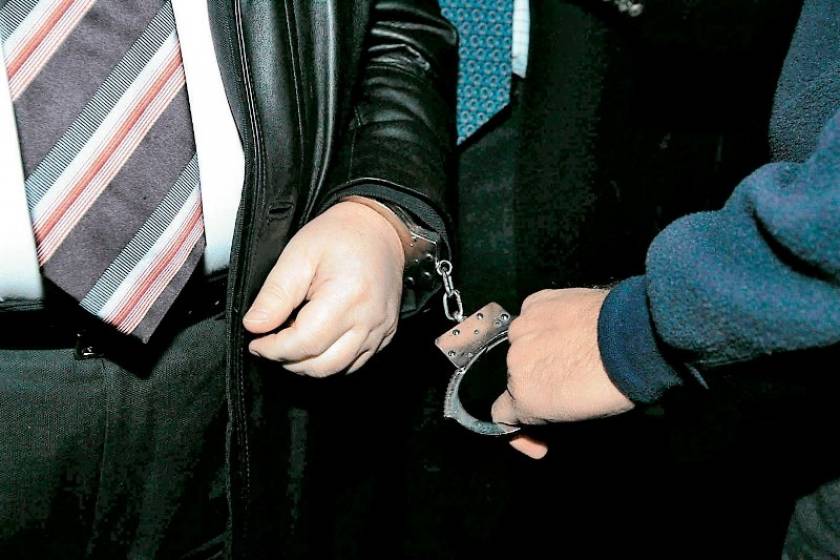 Φθιώτιδα: Συνελήφθη πρώην δήμαρχος με μεγάλη ποσότητα λαθραίου καπνού