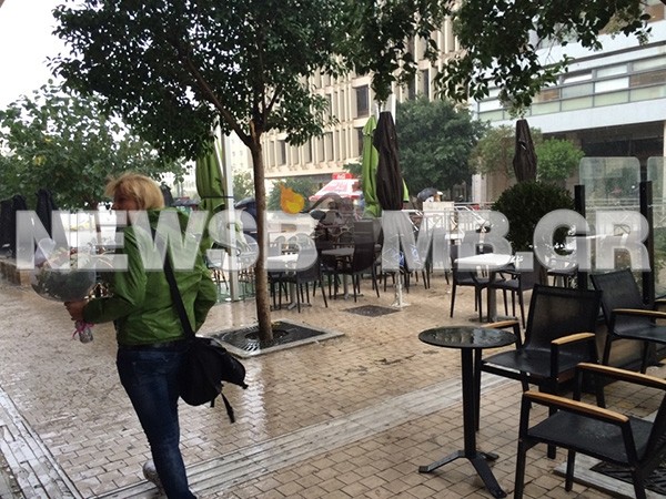 Καιρός: Ξεκίνησε η κακοκαιρία-Ισχυρή βροχή στην Αθήνα (pics) 