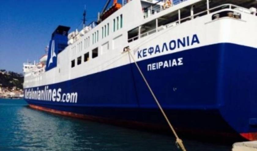 Επίθεση με σφυρί σε οδηγό στο λιμάνι της Κυλλήνης