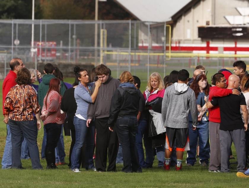 ΗΠΑ: Μακελειό σε σχολείο με δύο νεκρούς και επτά τραυματίες (pics - vid)
