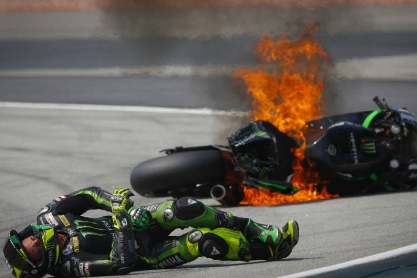 MotoGP Sepang: Η τρομακτική πτώση του P.Espargaro