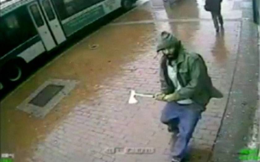 Ακραίος ισλαμιστής ο άνδρας με το τσεκούρι στη Νέα Υόρκη