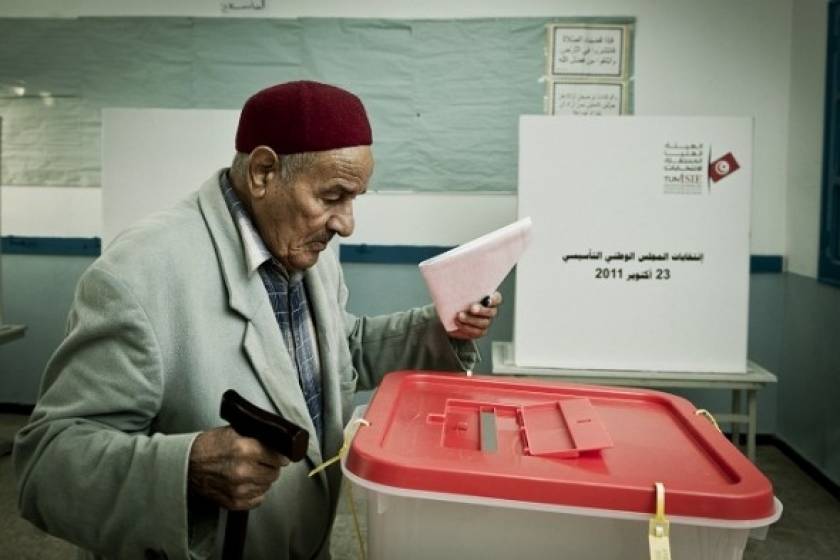 Τυνησία: Άνοιξαν οι κάλπες για τις βουλευτικές εκλογές