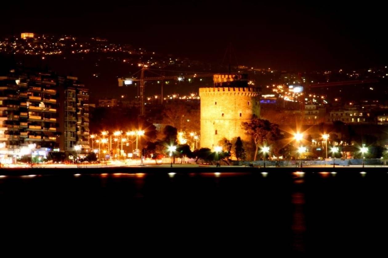 Θεσσαλονίκη: Ουρές επισκεπτών στα πολεμικά πλοία (pics)