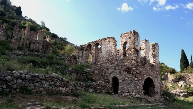 Μυστράς: Ανακαλύπτοντας τα μυστικά του κάστρου (pics)