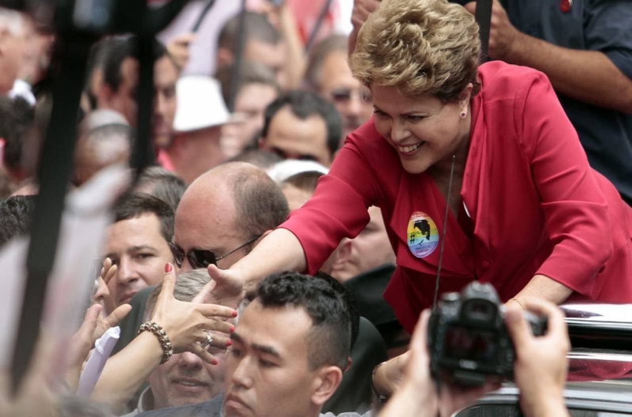 Βραζιλία: Η Ρούσεφ δεσμεύτηκε πολιτικές μεταρρυθμίσεις