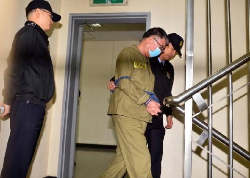 Ν. Κορέα: Θανατική ποινή για τον καπετάνιο του Sewol ζητούν οι εισαγγελείς