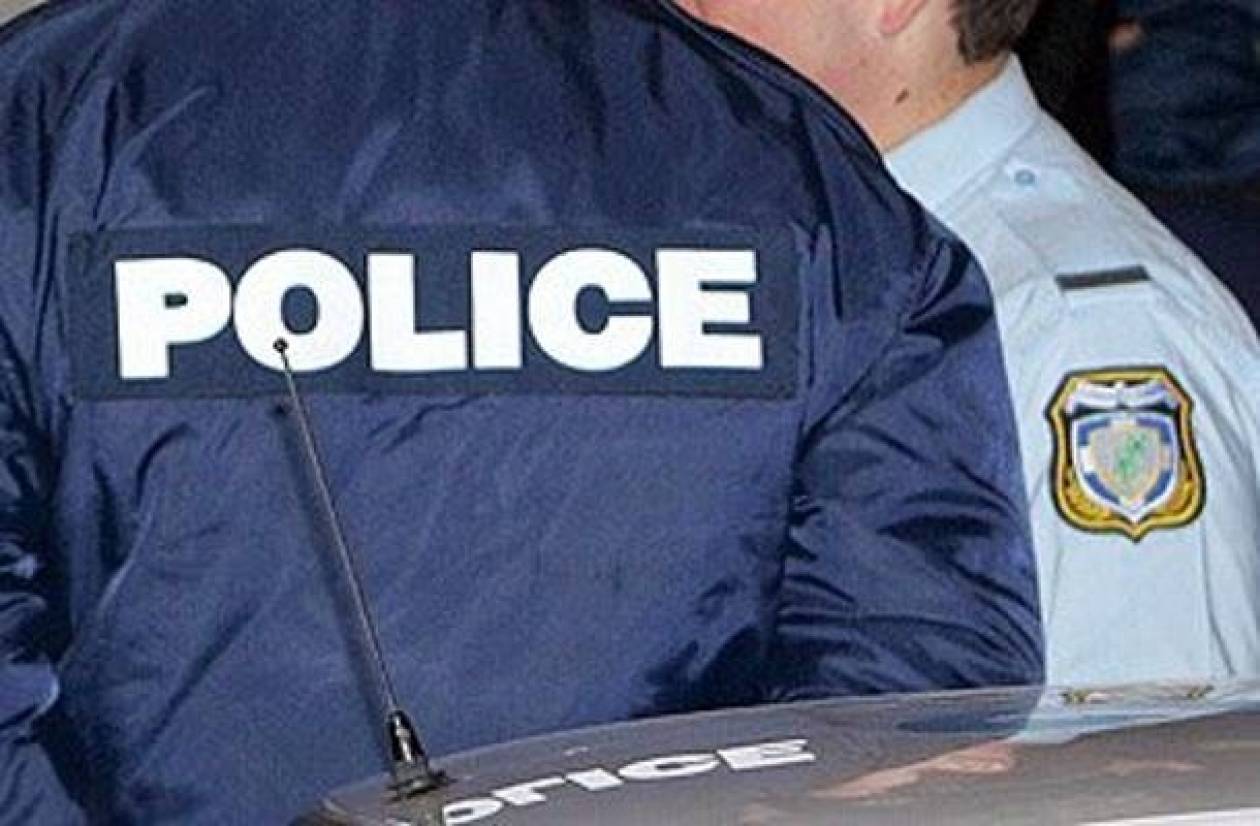 Άμφισσα: Σύλληψη αλλοδαπού για κλοπή αντικειμένων αξίας 700€