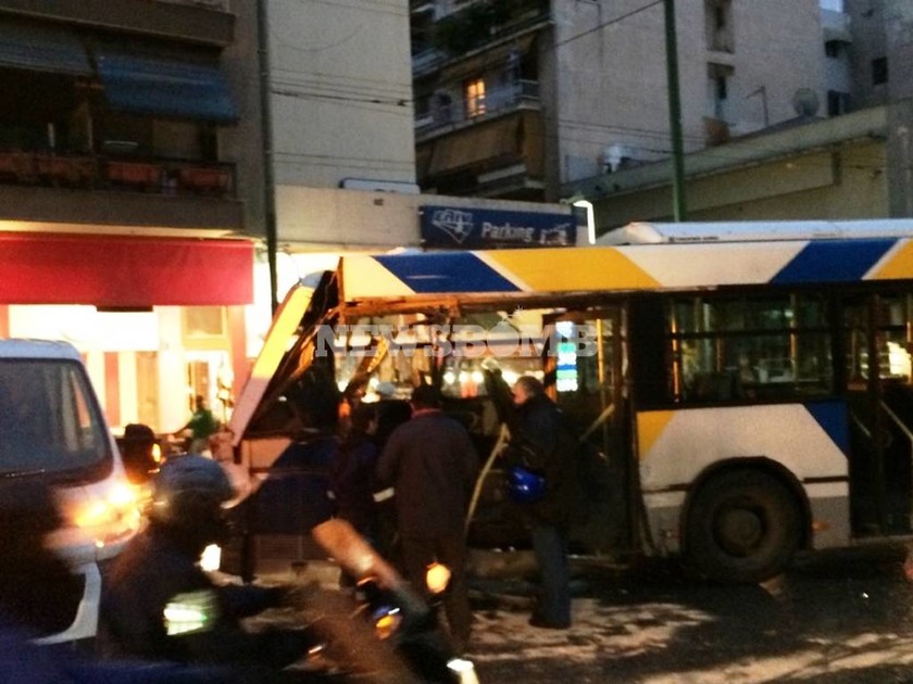 Τροχαίο με λεωφορείο κοντά στην πλατεία Κολιάτσου-Δύο τραυματίες