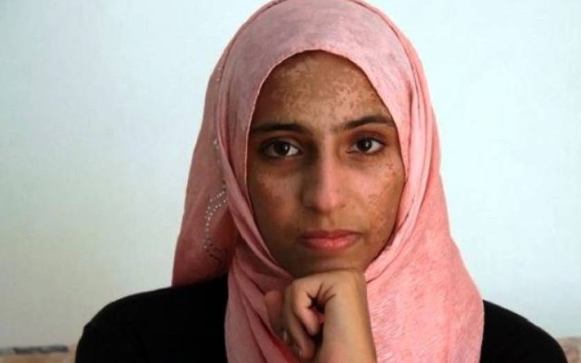 Το δημοτικό συμβούλιο Χανίων τιμά 19χρονη Σύρια που έσωσε κοριτσάκι 17 μηνών σε ναυάγιο