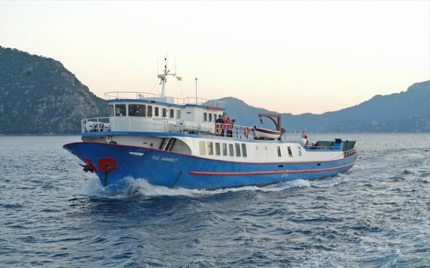 Πλοίο τούρκικων συμφερόντων κρατείται στο λιμάνι της Ρόδου