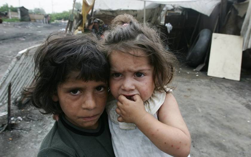 Σερβία: Νομικά «αόρατοι» οι Ρομά