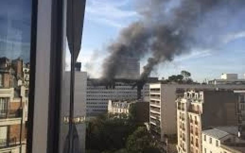 Παρίσι: Πυρκαγιά στα γραφεία της δημόσιας ραδιοφωνίας