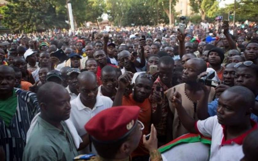 Μπουρκίνα Φάσο: Παραιτήθηκε ο πρόεδρος Κομπαορέ