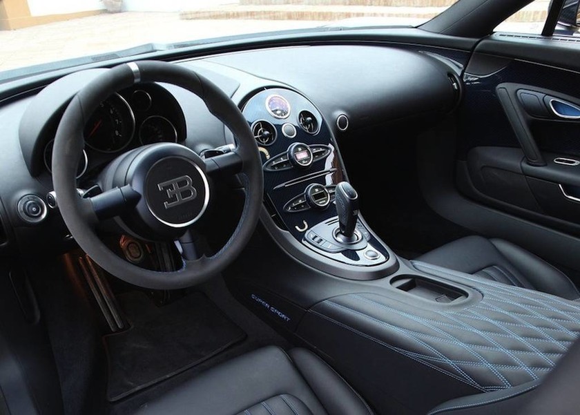 Bugatti Veyron Super Sport εσωτερικό