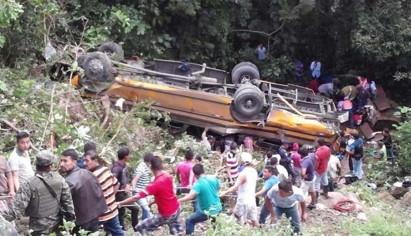 Ονδούρα: Τραγωδία στην άσφαλτο με 14 νεκρούς και 25 τραυματίες