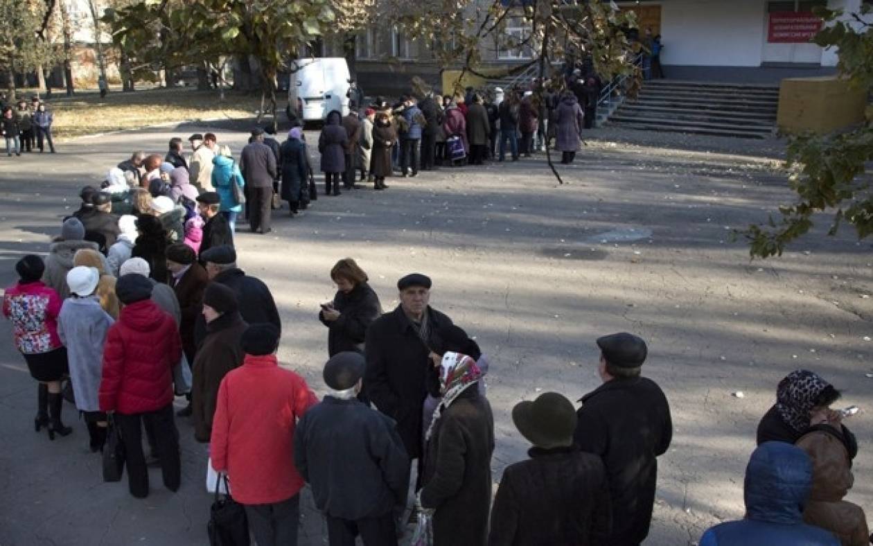 Η Ε.Ε. δεν θα αναγνωρίσει το αποτέλεσμα των εκλογών σε Ντονέτσκ και Λουγκάνσκ