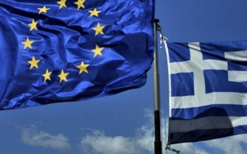 «Απίθανη» μια «καθαρή» έξοδος της Ελλάδας από το μνημόνιο