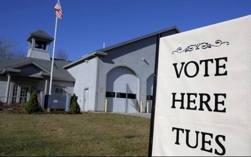 ΗΠΑ: Άνοιξαν τα πρώτα εκλογικά τμήματα