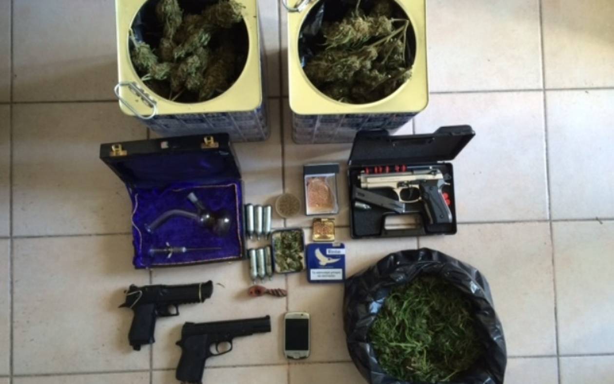 Δύο συλλήψεις στο Μοναστηράκι Βόνιτσας για όπλα και ναρκωτικά