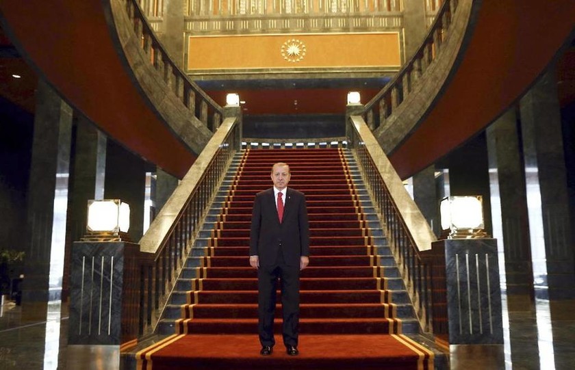Τουρκία: 491 εκατ. ευρώ θα στοιχίσει το παλάτι του «Σουλτάνου» Ερντογάν (pics)