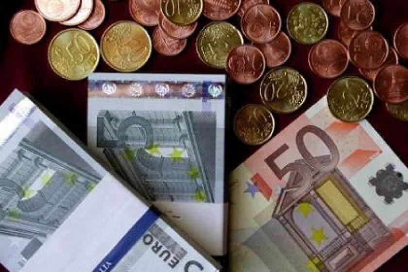 «Μαύρο» στο ευρώ ρίχνουν οι Πολωνοί