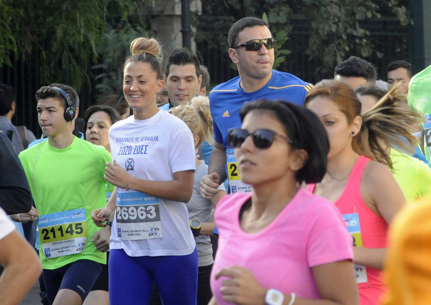Στον Μαραθώνιο της Αθήνας έτρεξε ο Βασίλης Κικίλιας (pics)