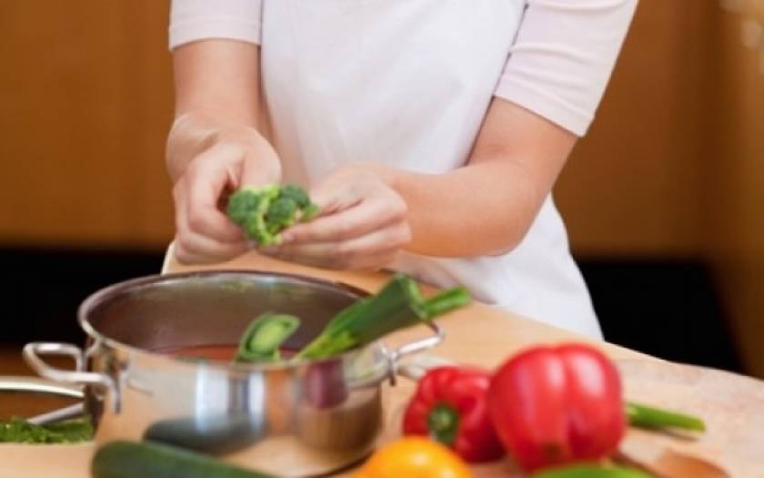 Πέντε απλές συμβουλές για να μειώσεις τα έξοδα της… κουζίνας