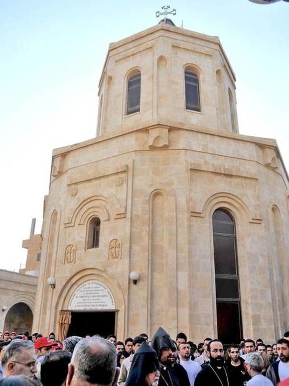 Συρία: Κατέστρεψαν ιστορική εκκλησία οι Ισλαμιστές