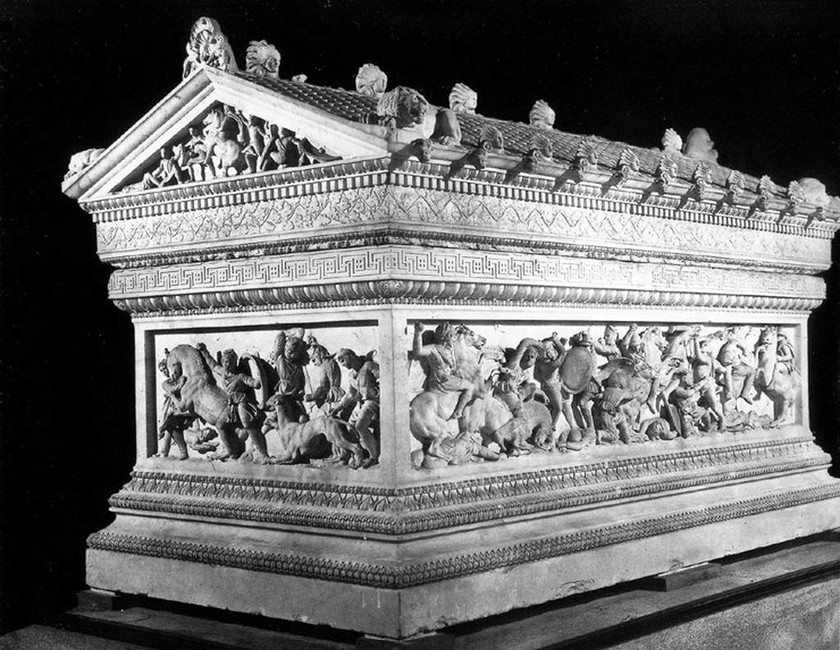 Η σαρκοφάγος του Μεγάλου Αλεξάνδρου και ο νεκρός του τάφου