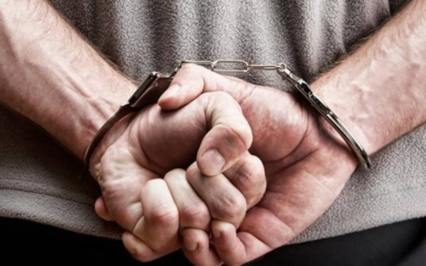 Σύλληψη 21χρονου στο Αλιβέρι για κατοχή ναρκωτικών
