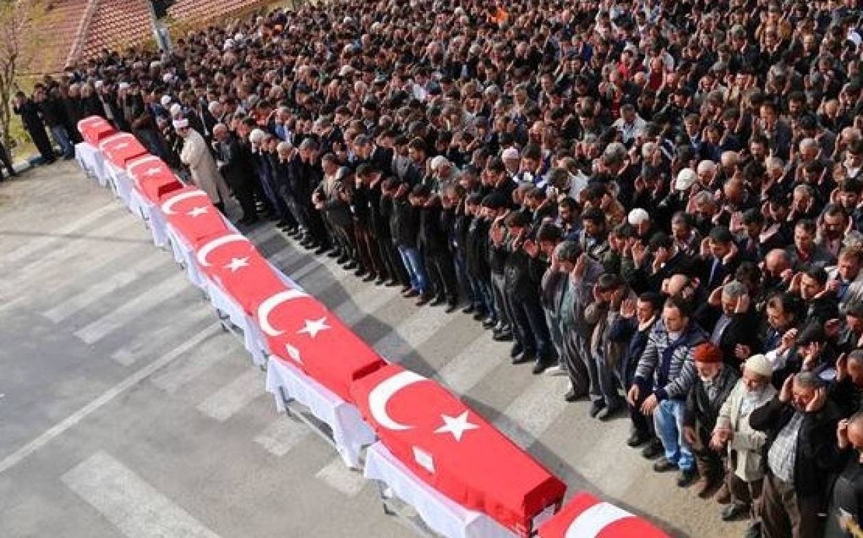 Τουρκία: Σωστικά συνεργεία εντόπισαν δέκα σορούς σε ορυχείο