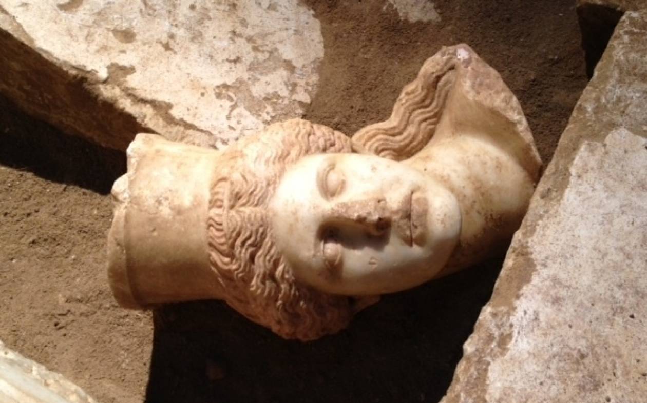 Μενδώνη - Αμφίπολη: «Δεν ήταν ταριχευμένος ο νεκρός»