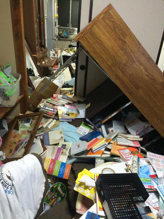 Ιαπωνία: Εγκλωβισμένοι και τραυματίες από τον ισχυρό σεισμό 