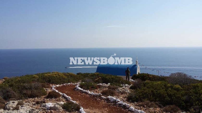 Newsbomb.gr on the Strongyli island 