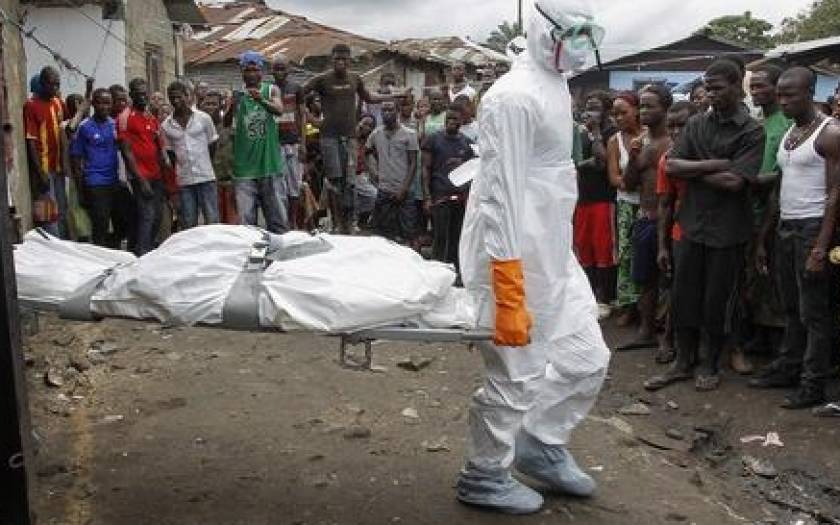 Σιέρα Λεόνε: Σε κοινή θέα τα θύματα του Έμπολα λόγω απεργίας