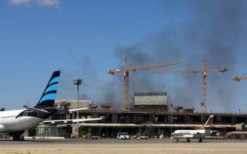 Δεύτερη αεροπορική επιδρομή στο αεροδρόμιο της Τρίπολης