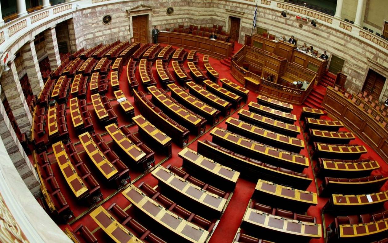 Βουλή: Άρχισε η μάχη του προϋπολογισμού
