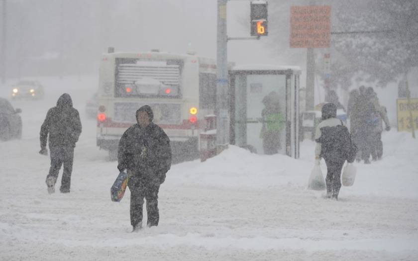 Σαρωτική χιονοθύελλα στις ΗΠΑ – Xωρίς ρεύμα 300.000 άνθρωποι