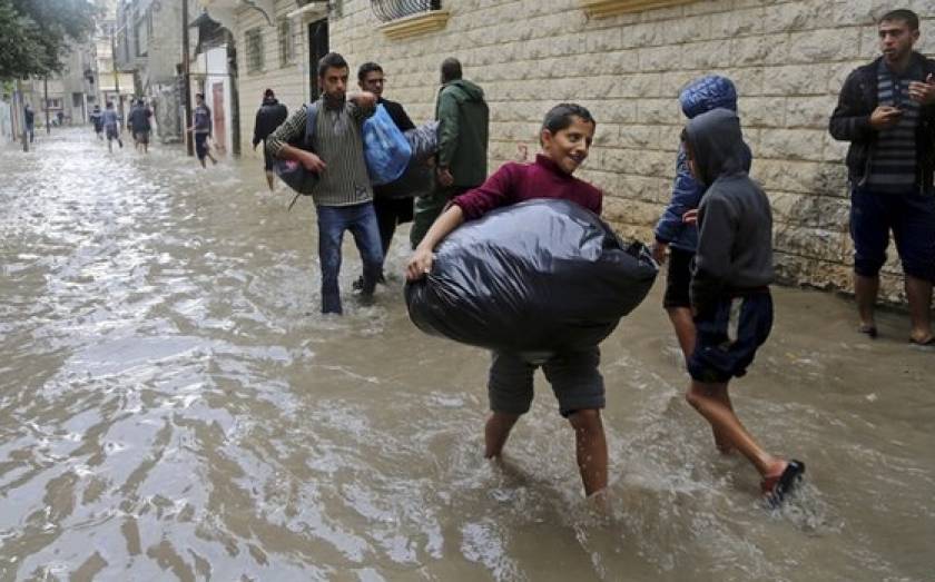 Γάζα: Σε κατάσταση εκτάκτου ανάγκης για τις πλημμύρες (pics)