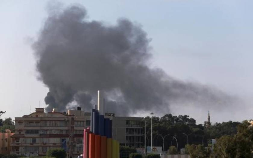 Λιβύη: Τουλάχιστον 400 νεκροί από συγκρούσεις με ισλαμιστές