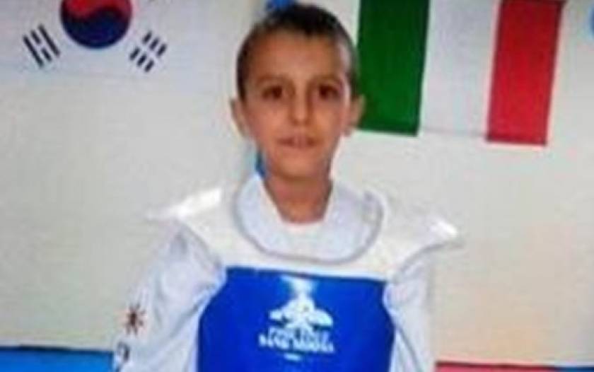 Σοκαρισμένη η Ιταλία μετά το μυστήριο θάνατο ενός 8χρονου